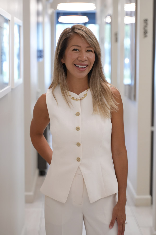 Dr. Julia Guerrini